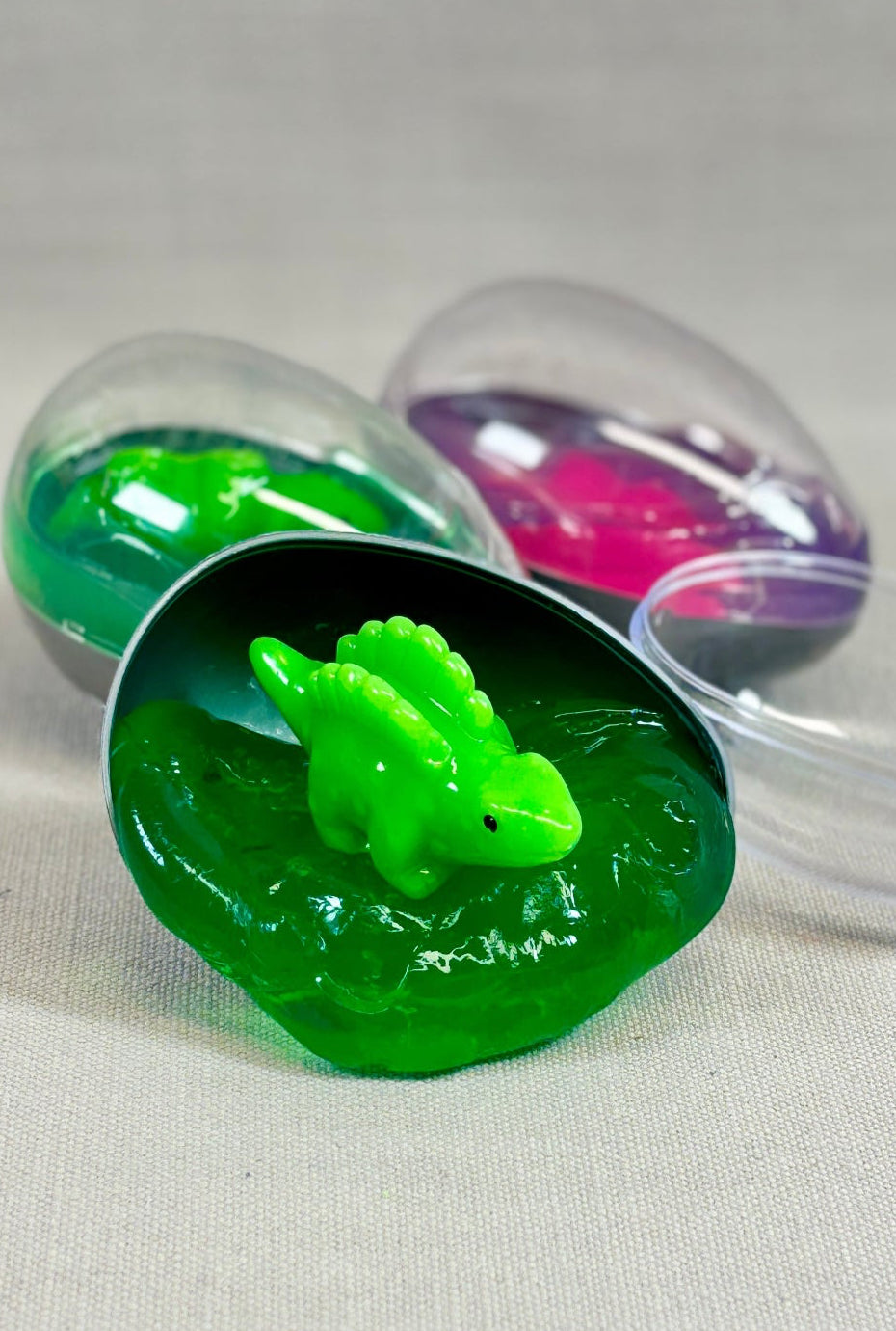 Dinosaur slim egg