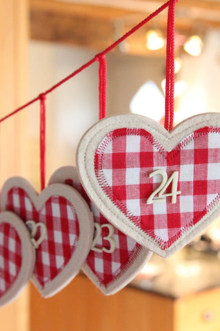 Gingham Heart Advent String - The Little Things